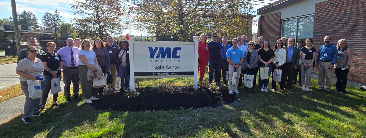 Regional-Collaboration-Highlights-Manufacturing-Opportunities-Through-Bus-Tour